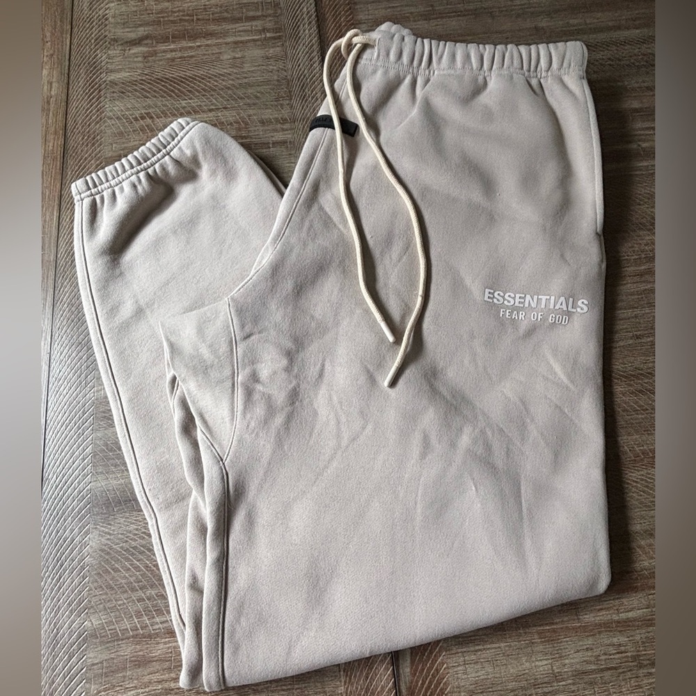Fear of God Essentials Cream Sweatpants